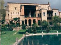 Foto Frontal del Monasterio